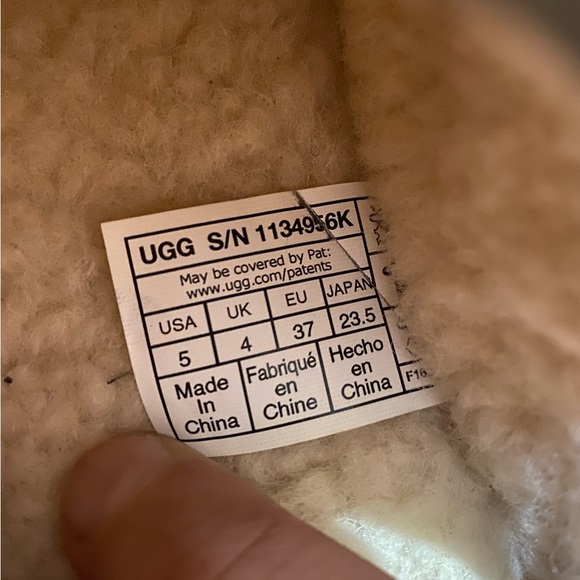 Ugg tasman camo slippers - BRAND NEW! - Picture 6 of 6